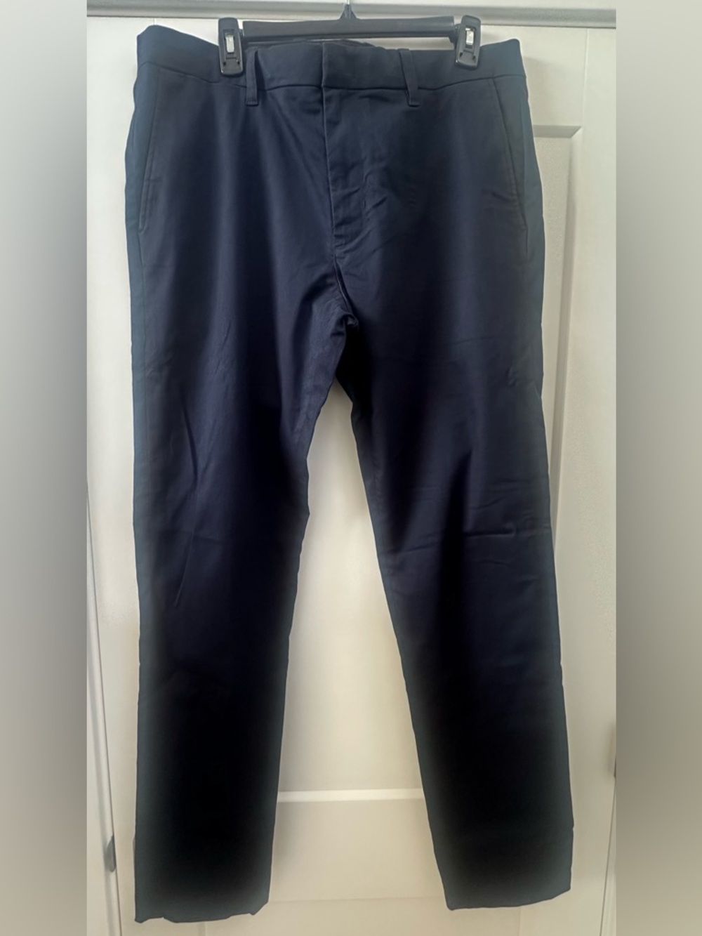 Vince Men’s Chino Pants (36x32)